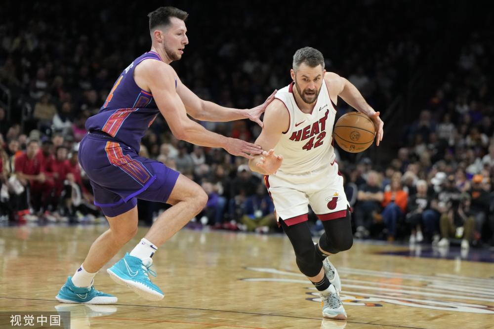 主力中后卫 主力中后卫